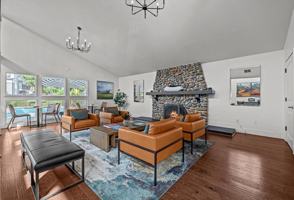 featured image of 8842 Winding Way