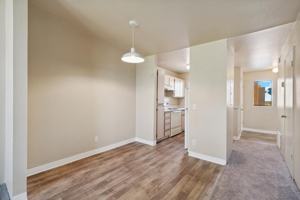 featured image of 3050 Hualapai Mountain Rd