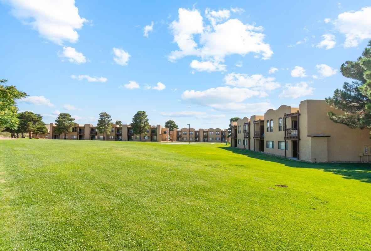 3050 Hualapai Mountain Rd