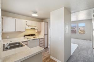 featured image of 3050 Hualapai Mountain Rd