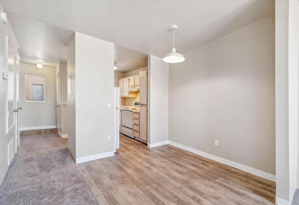 3050 Hualapai Mountain Rd
