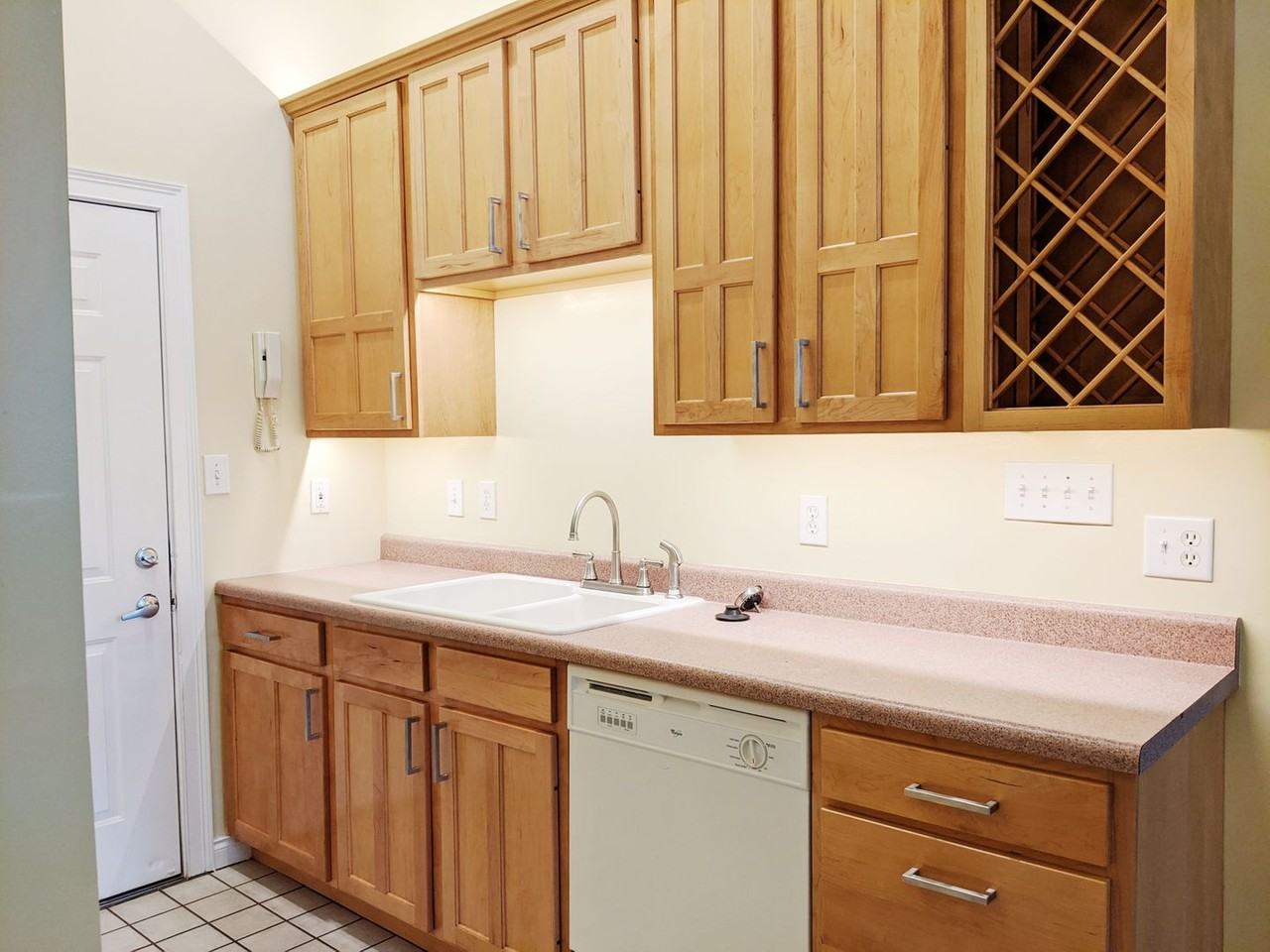 Redmen - Residential - Photo 2 of 41