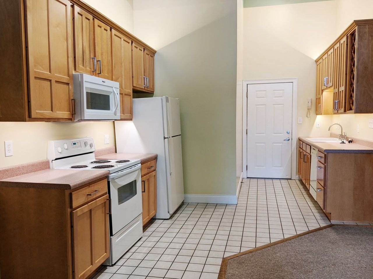 Redmen - Residential - Photo 4 of 41