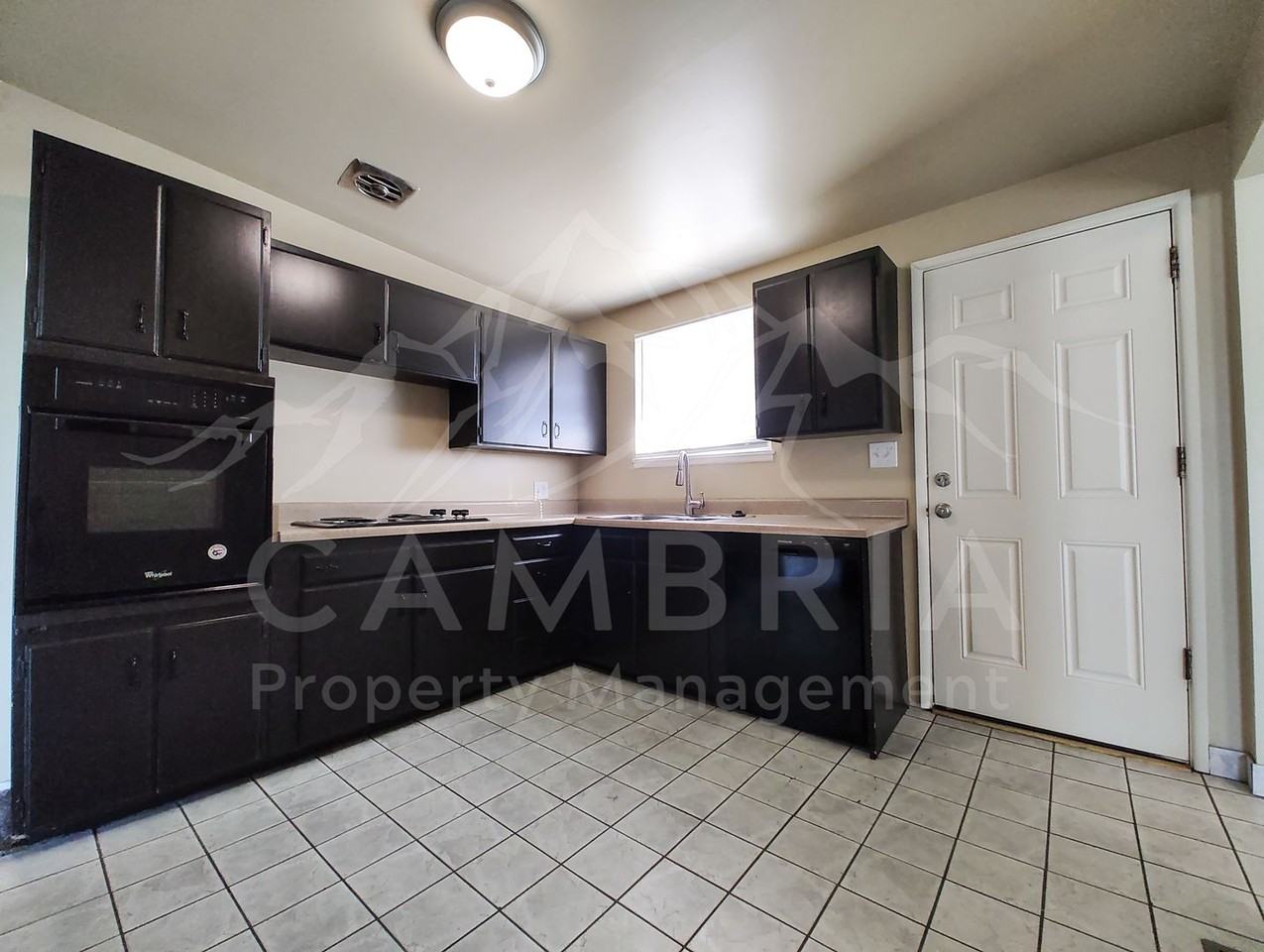 1637 W Paradise Ln - Photo 2 of 17