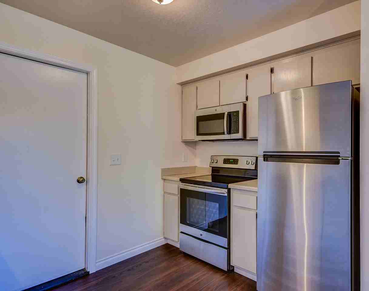 0984-1151 SW Kaleeton Loop - Photo 3 of 16