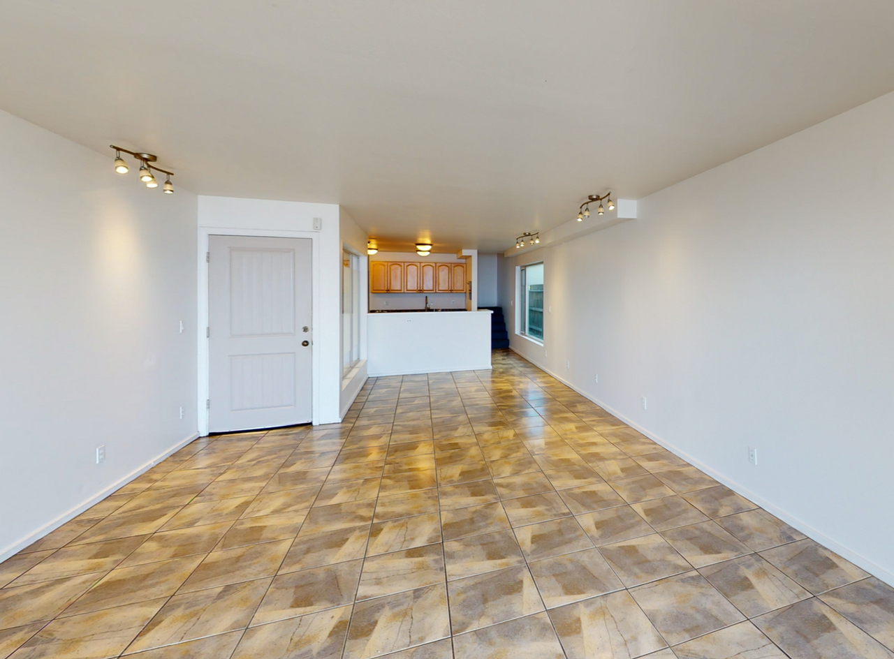6567 Del Playa Dr - Photo 7 of 46