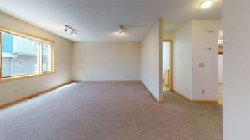 featured image of 412 4th St Se