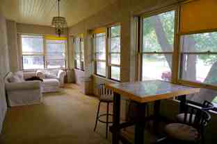 629 6th St SE - Photo 1 of 1