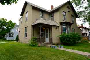 701 6th St SE - Photo 1 of 1