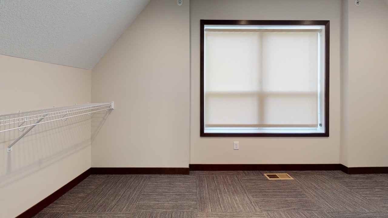 505 8th St SE - Photo 6 of 16