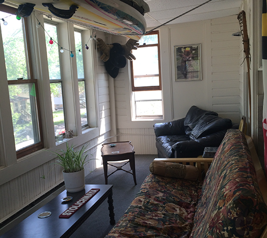 1109 17th Ave SE - Photo 5 of 22