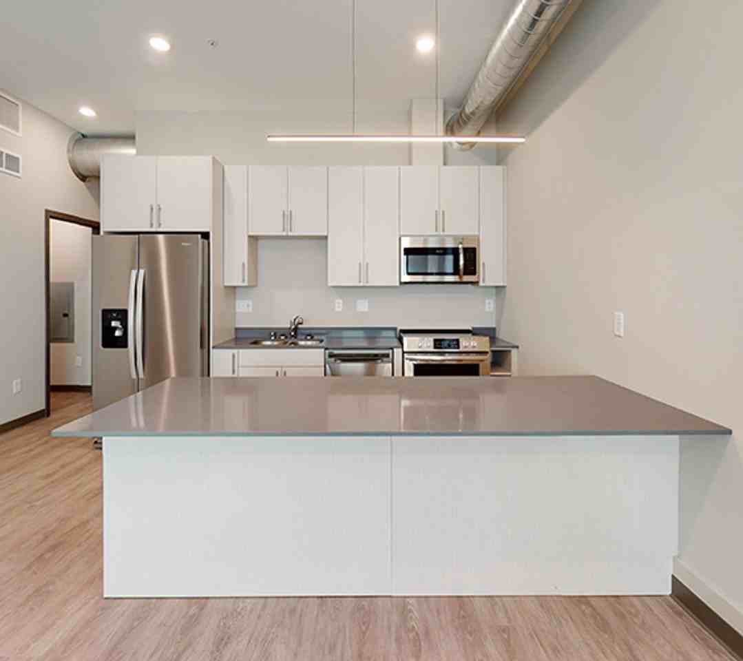 2622 Essex - Photo 2 of 10