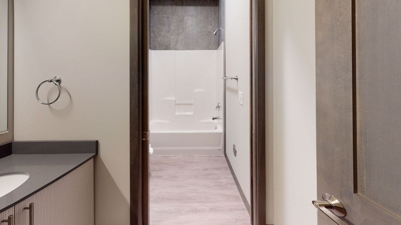 2622 Essex - Photo 5 of 10