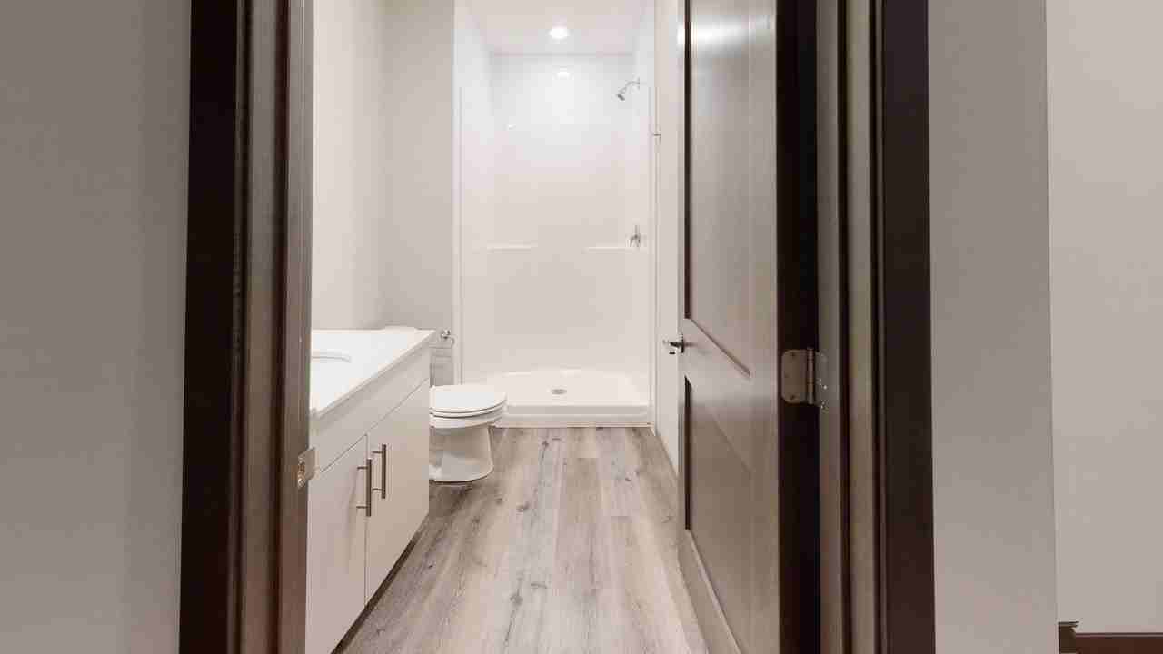 1048 23rd Ave SE Duplex - Photo 6 of 21