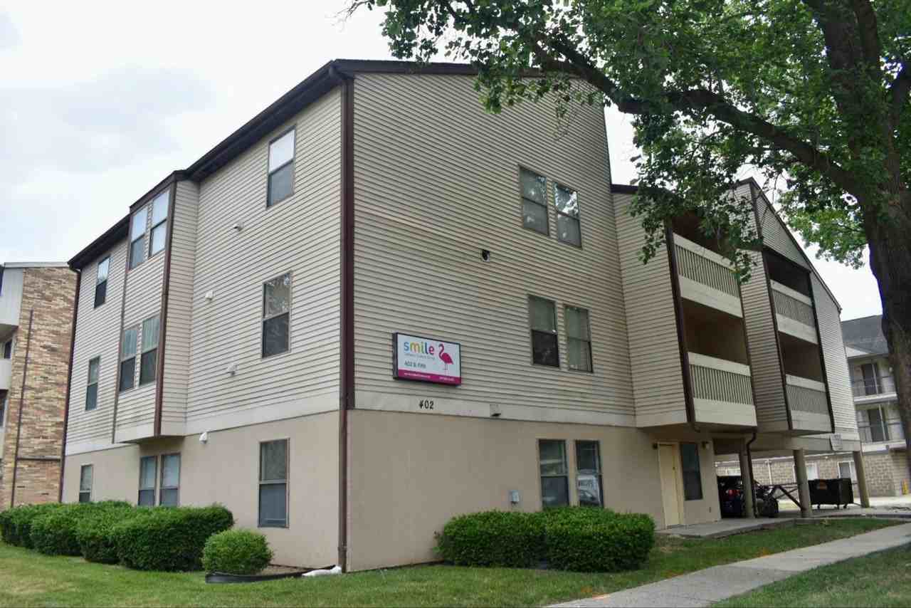 402 S Fifth - Photo 3 of 29