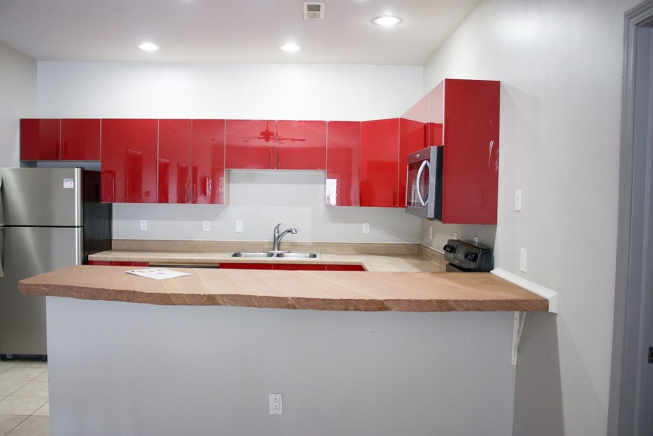 401 W Springfield - Photo 4 of 17