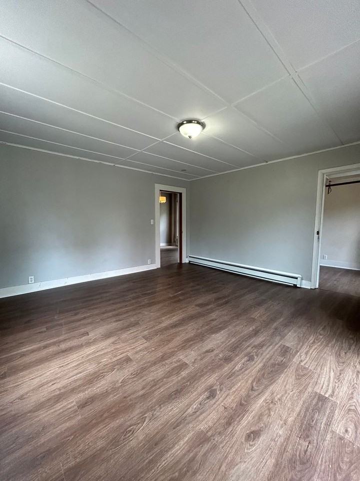 409 West Ave S - Photo 6 of 7
