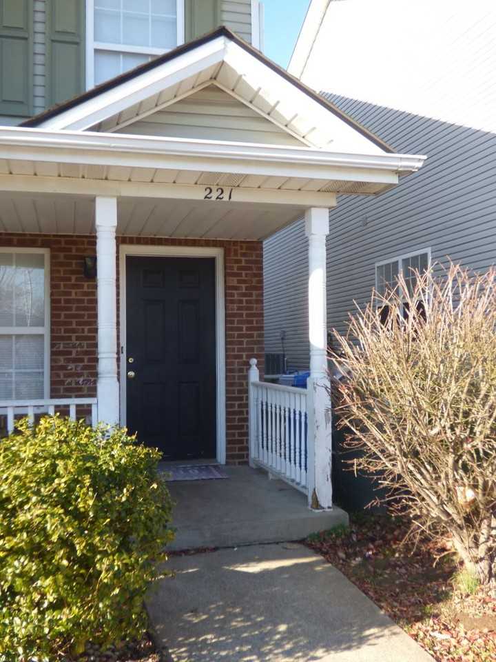 TTH219-221 - Photo 2 of 27