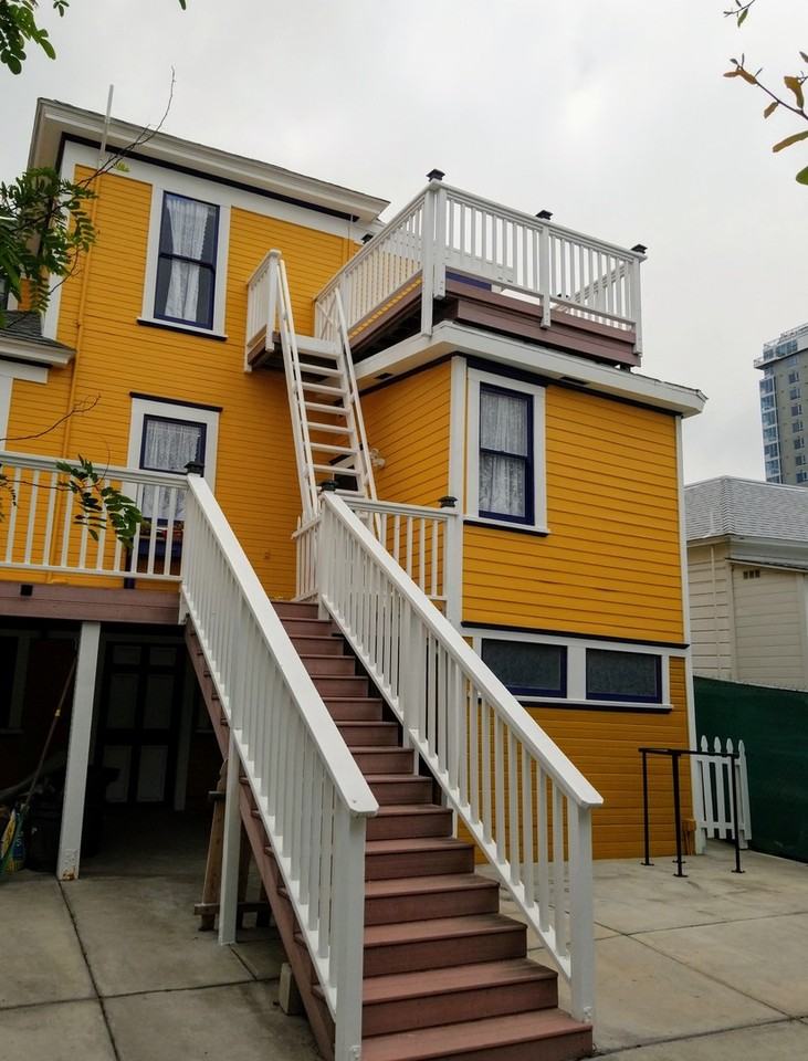 1632 State St - Photo 4 of 22