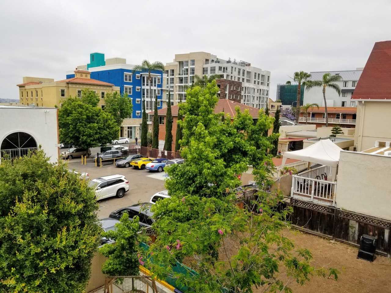 1632 State St - Photo 6 of 22