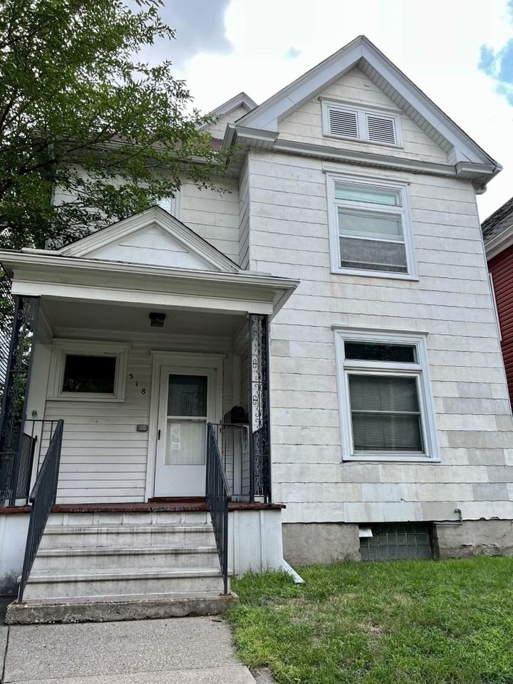 518 12th Ave Se - Photo 6 of 6