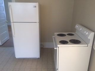 507 Ross Ave - Photo 3 of 5