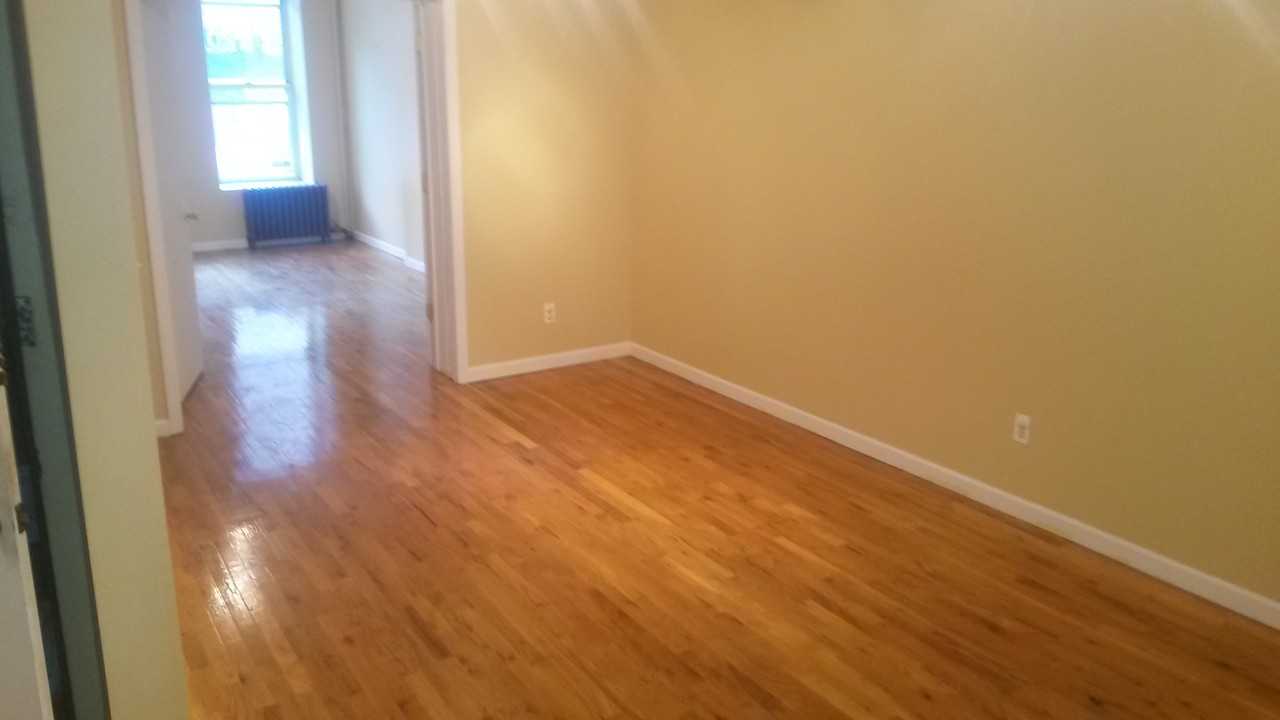 191 17th Street #1 - Photo 3 of 22