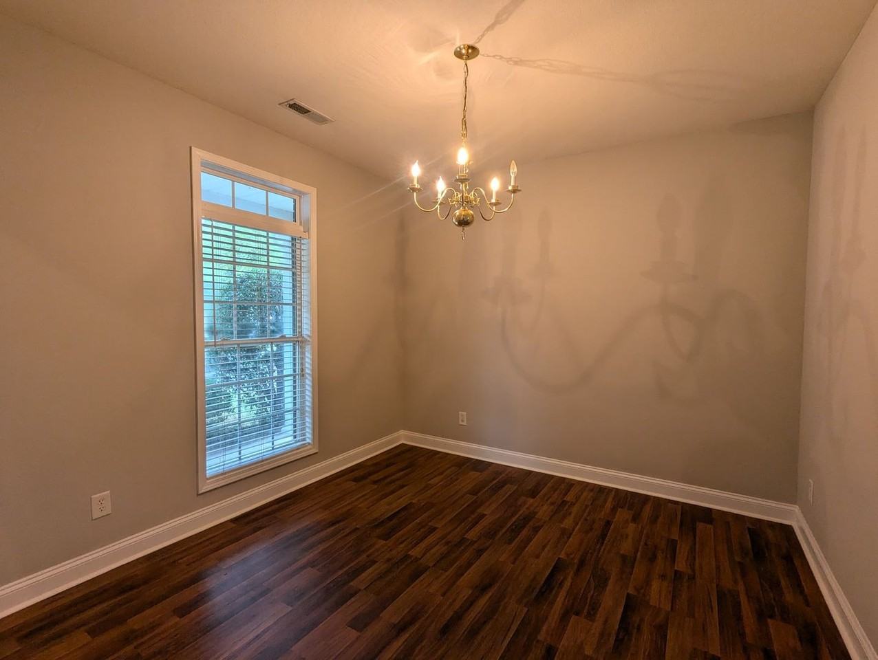 1741 Wilburn Park Lane - Photo 3 of 17