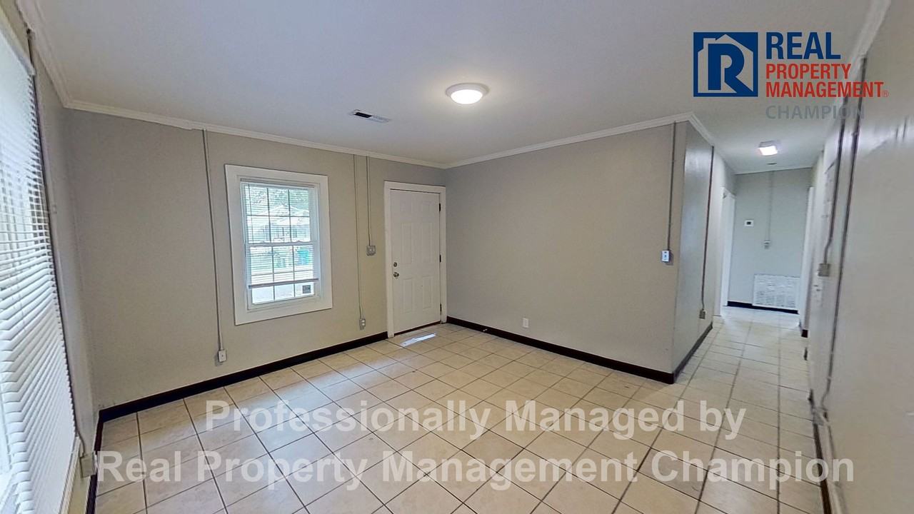 1418 Church St - Photo 3 of 19