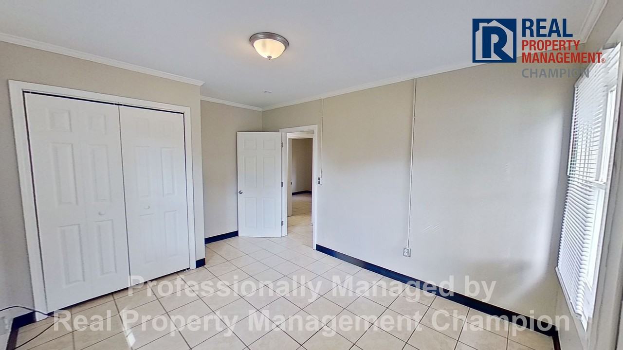 1418 Church St - Photo 7 of 19