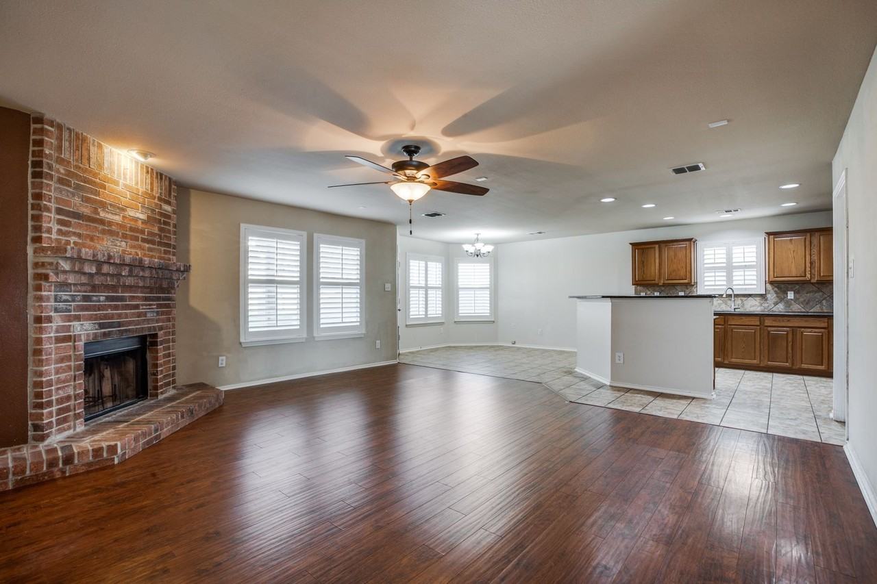 10315 Timber Country - Photo 3 of 13