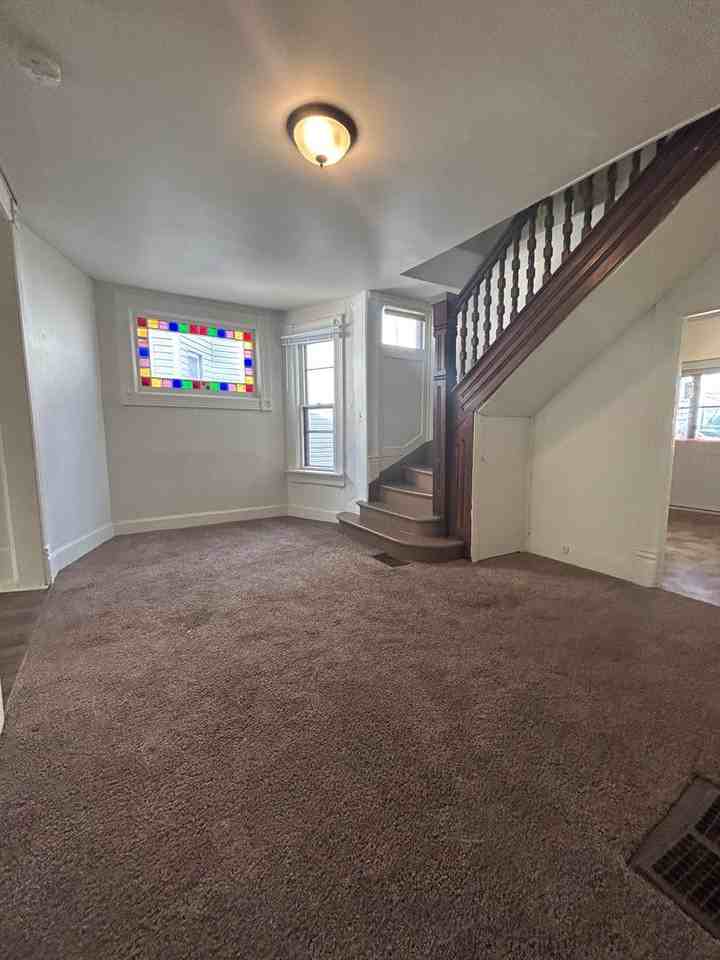 137 9th St S - Photo 6 of 29