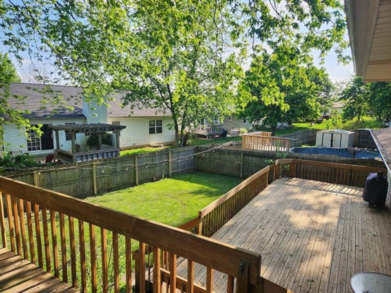 1112 Liberty Rd - Photo 2 of 19