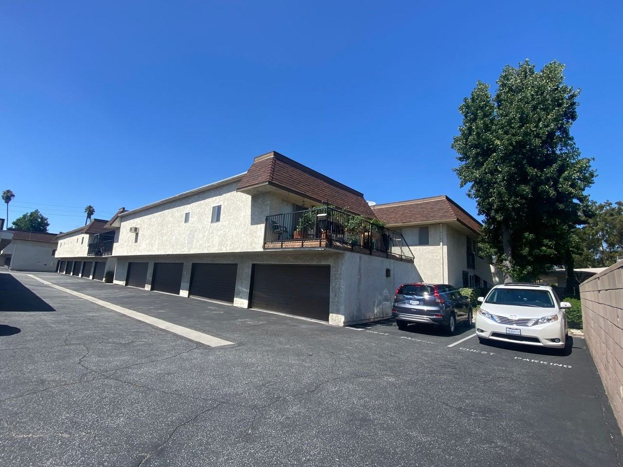 5538 Temple City Blvd - Photo 3 of 26