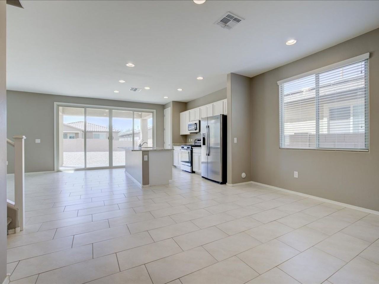6568 E Via Arroyo Azul - Photo 4 of 38