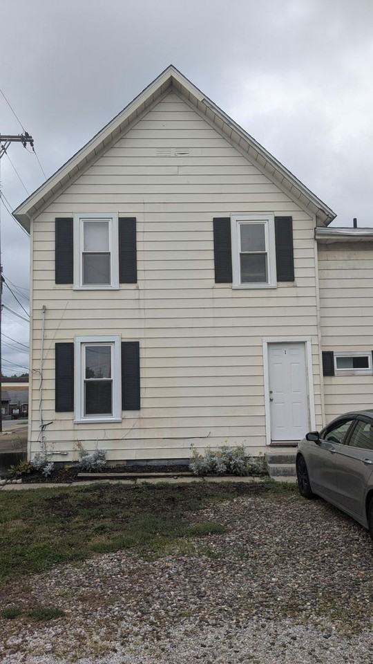 MN Arbor 203, 205, 233 E Maple St (Bldg. 203) - Photo 3 of 14