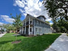 featured image of 1800 Como Ave Se