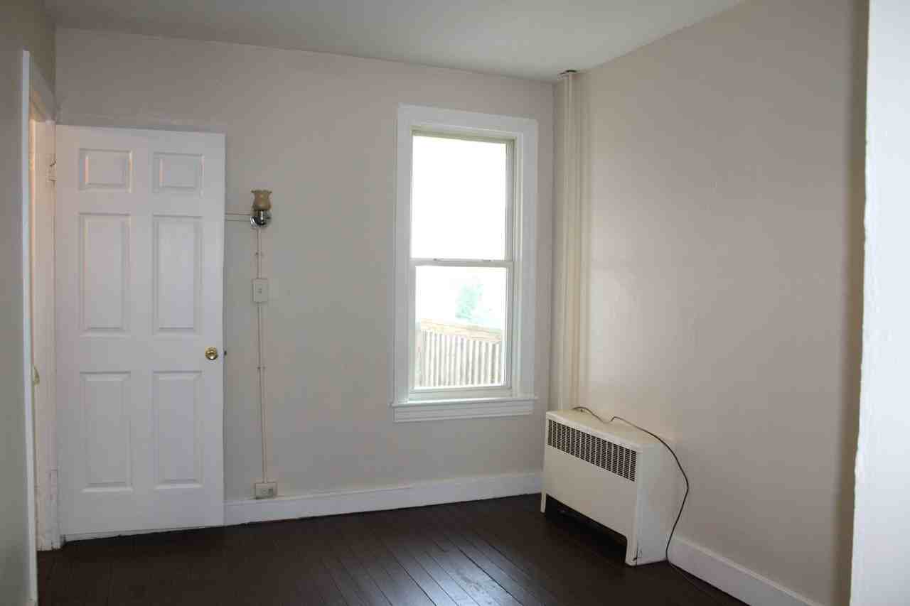 103 West 6th Avenue - Photo 6 of 20