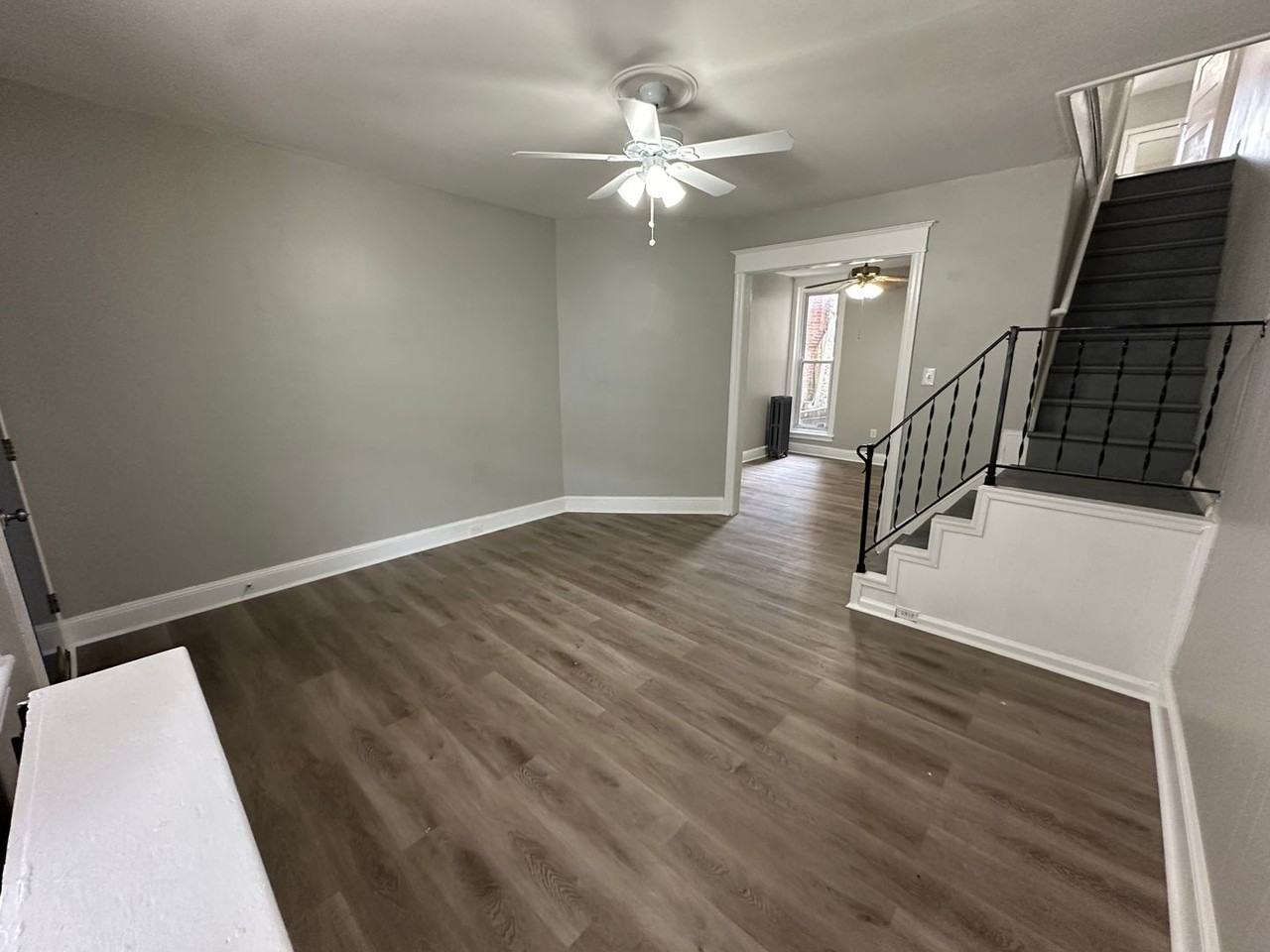 5743 Pemberton St - Photo 5 of 22