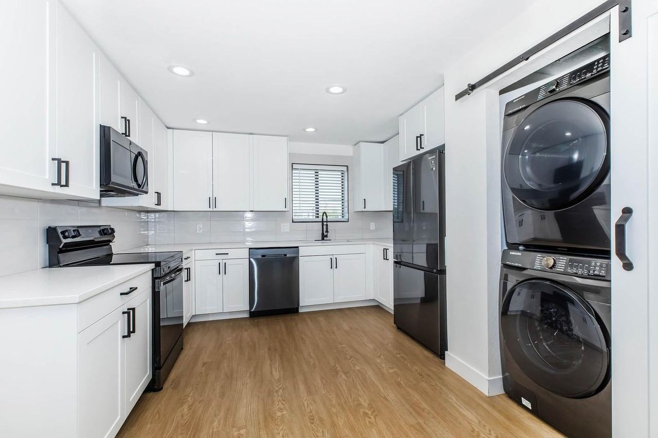 Quays at Encanto - Photo 2 of 50