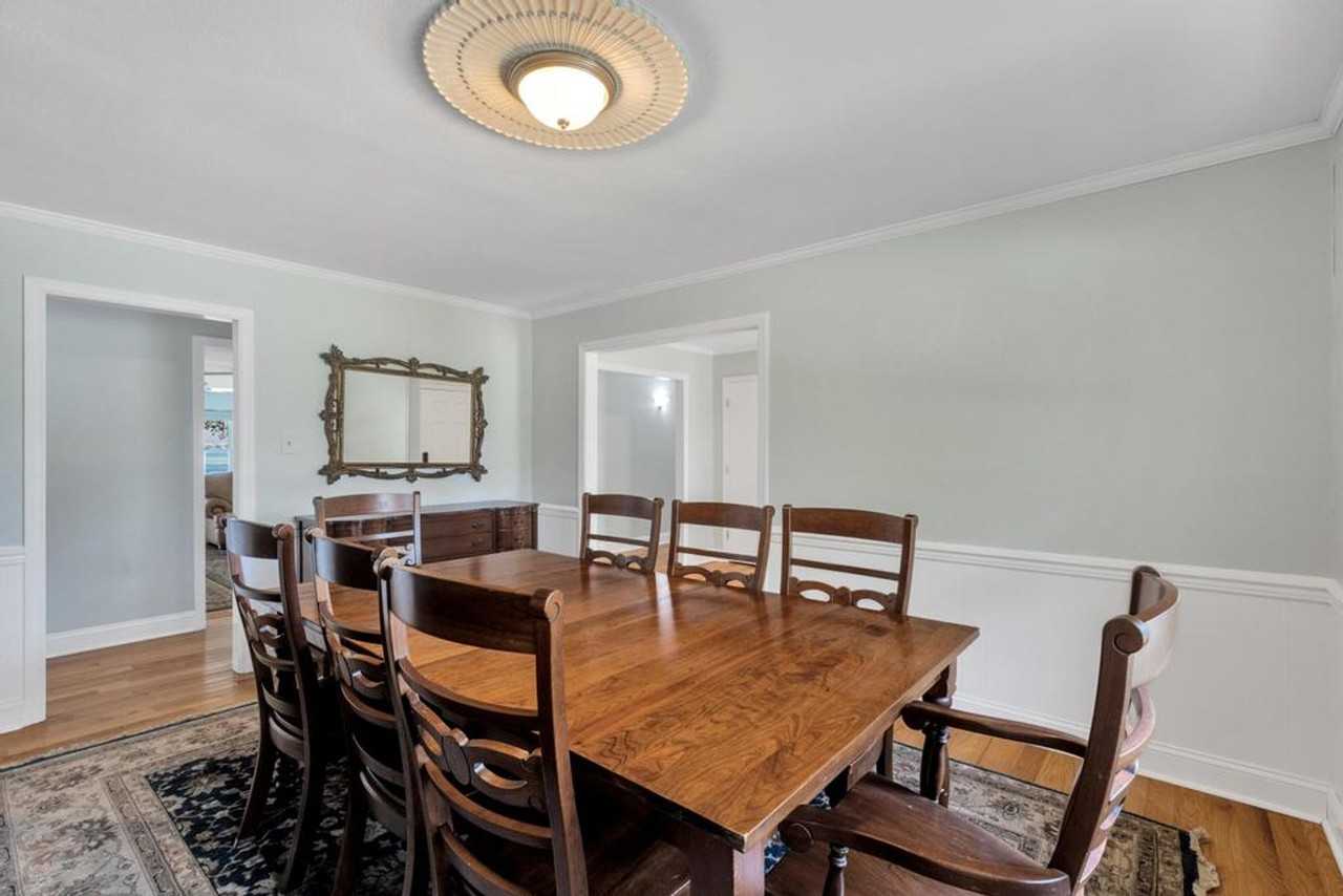 130 Leslie Dr - Photo 6 of 36