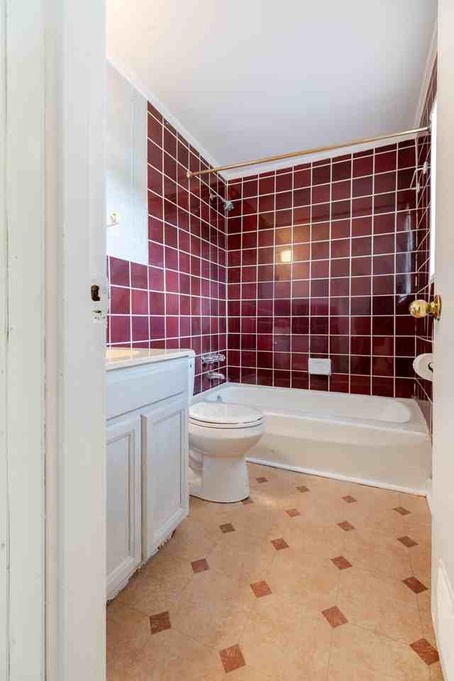 Creekside At Noisette Apartments - Photo 7 of 18