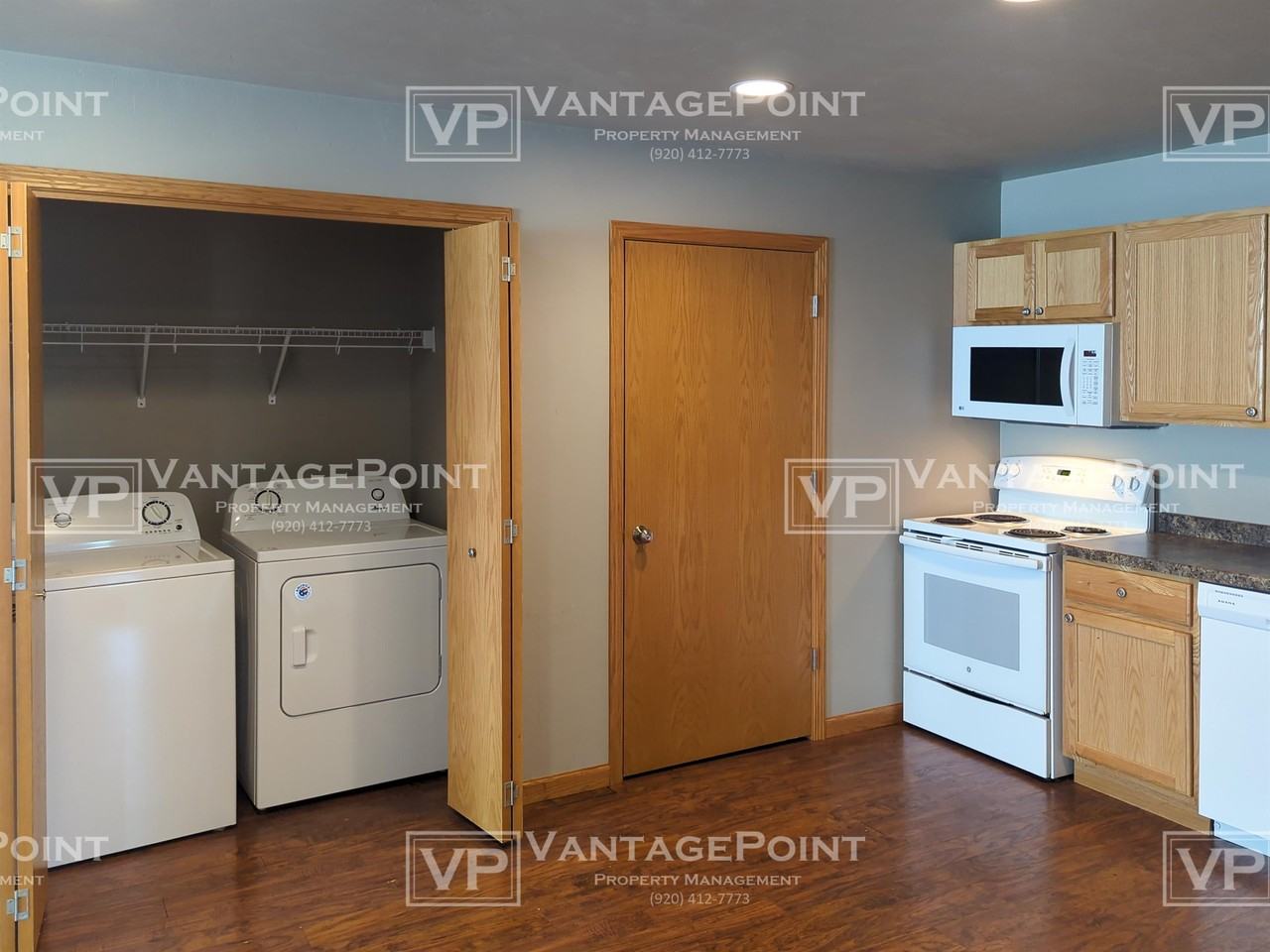 404 Pagel Ave - Photo 2 of 10