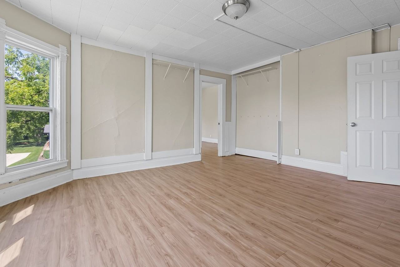 1804 College Street - Photo 7 of 28