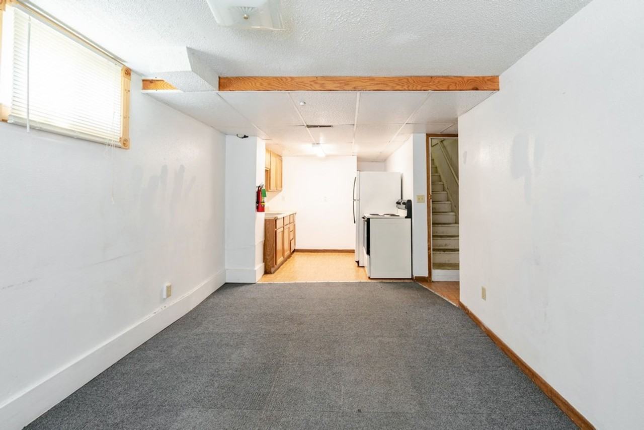 804 West 18th Street - Photo 2 of 20