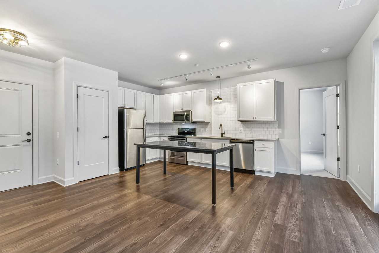 Yardley - Photo 2 of 36