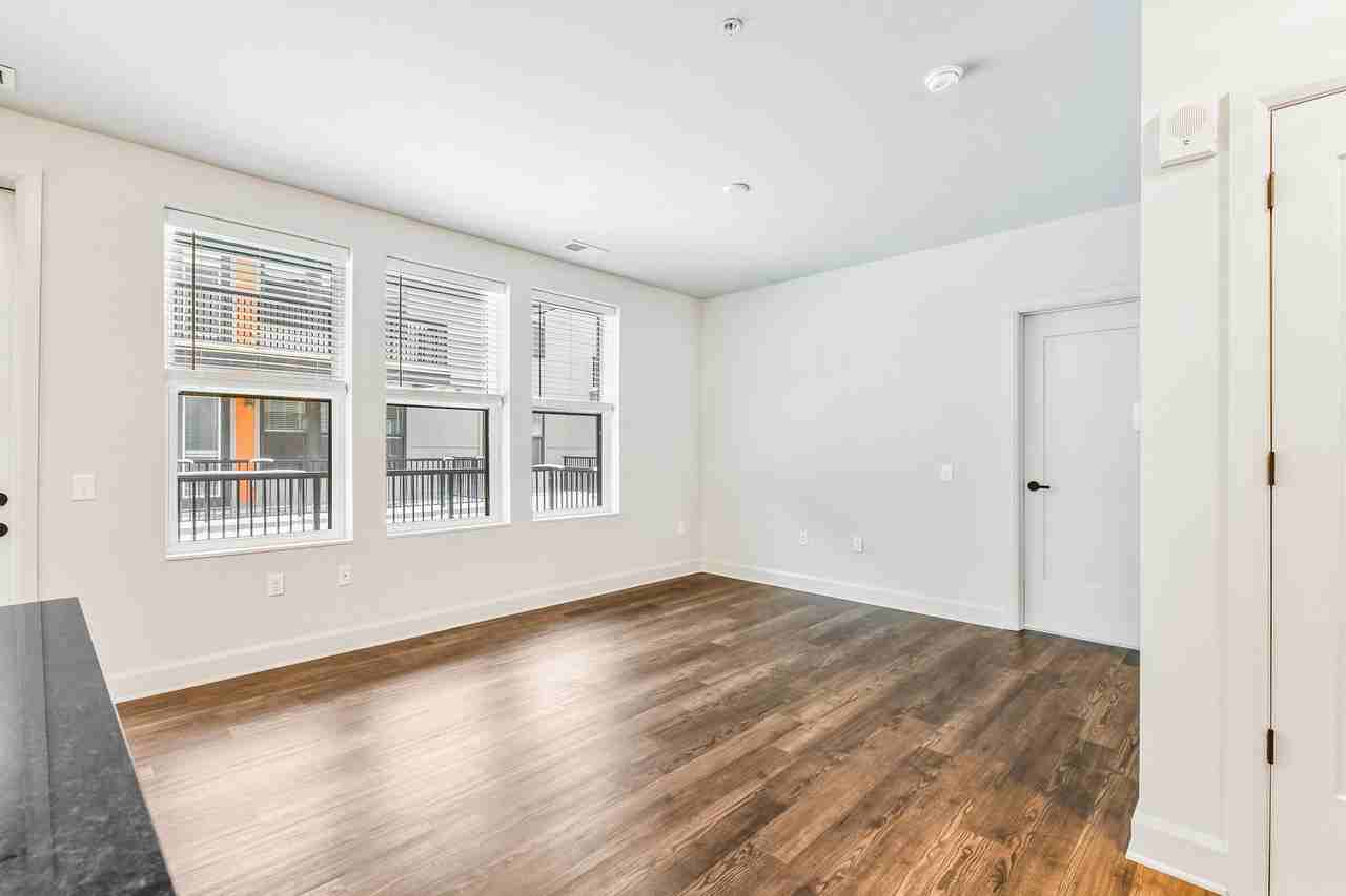 Yardley - Photo 3 of 36