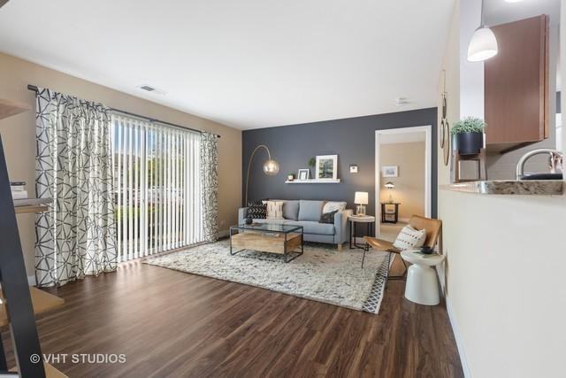 69 Kensington Cir #202 - Photo 2 of 13