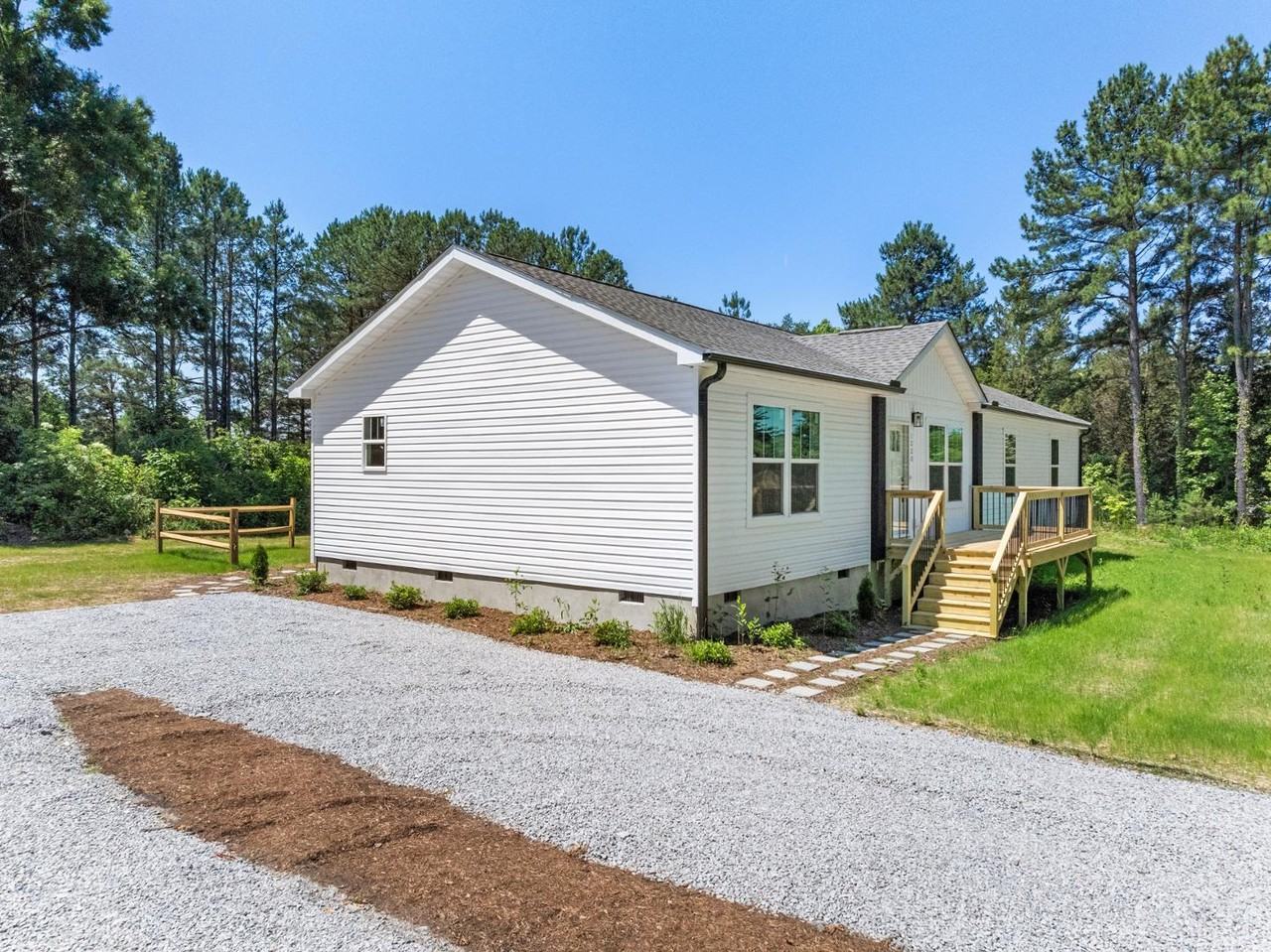 1220 Warrenton Rd - Photo 2 of 28