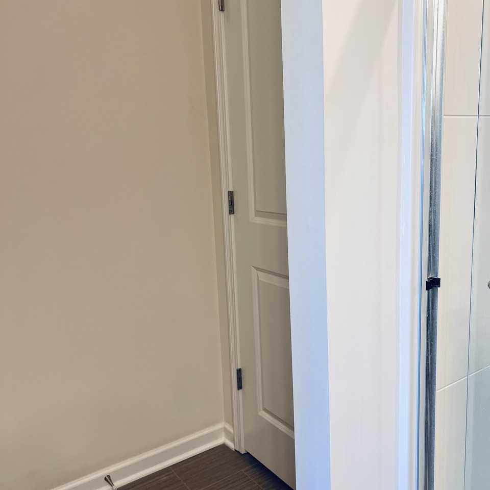 614 Bloomfield Ave - Photo 4 of 40